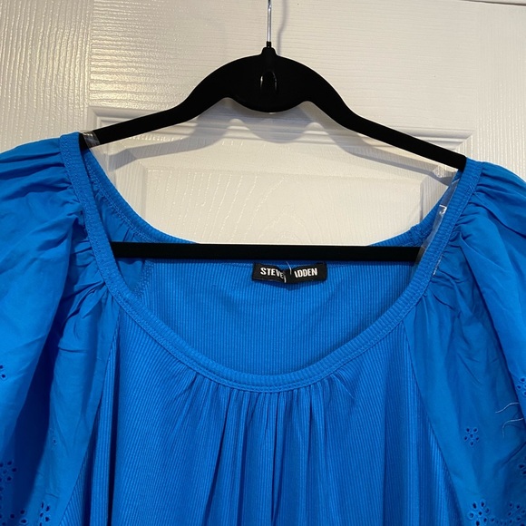 NWT Steve Madden Size XL Royal Blue Ribbed Stretch Top Cotton Eyelet Puff Sleeve - Picture 2 of 11